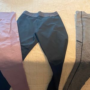 Black Good American leggings size 3